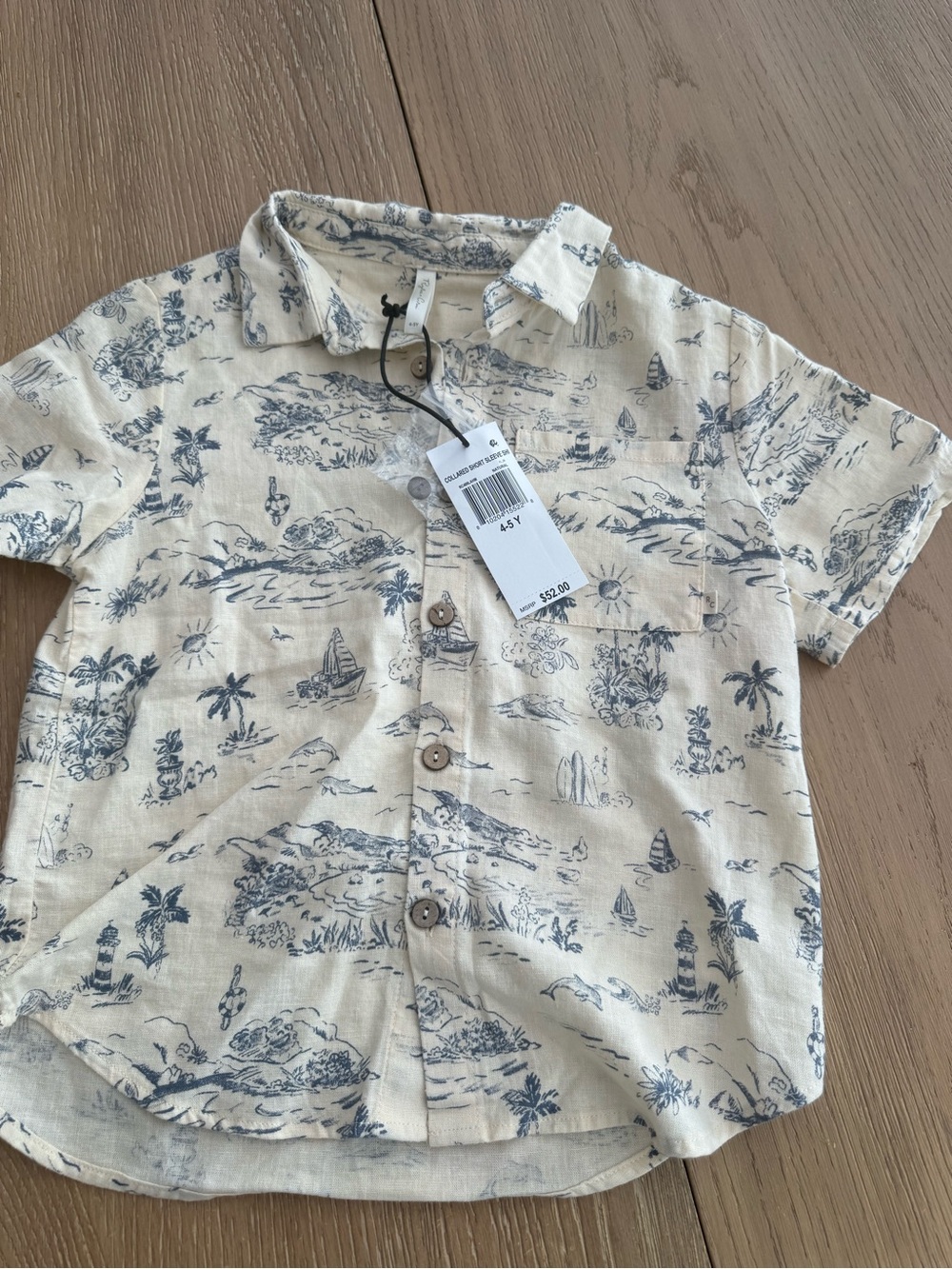 Rylee + Cru Cream Short Sleeve Ocean Print Button-Down Shirt